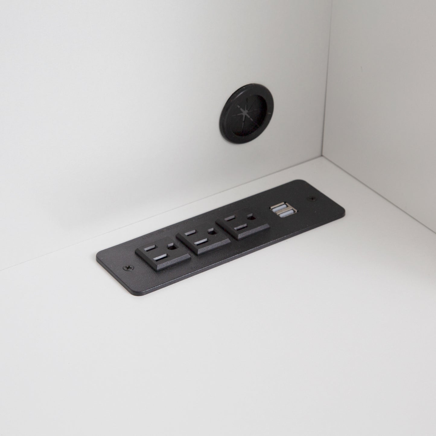 Computer Desk With Hutch & Bookshelf