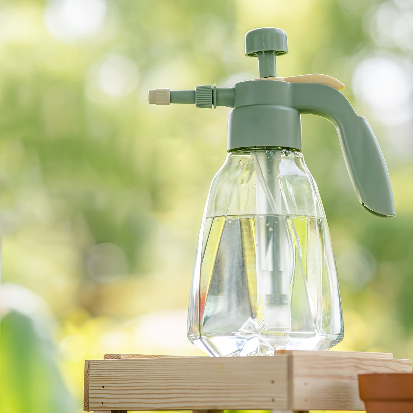 1.5L Large Pressure Sprayer Watering Can for Gardening