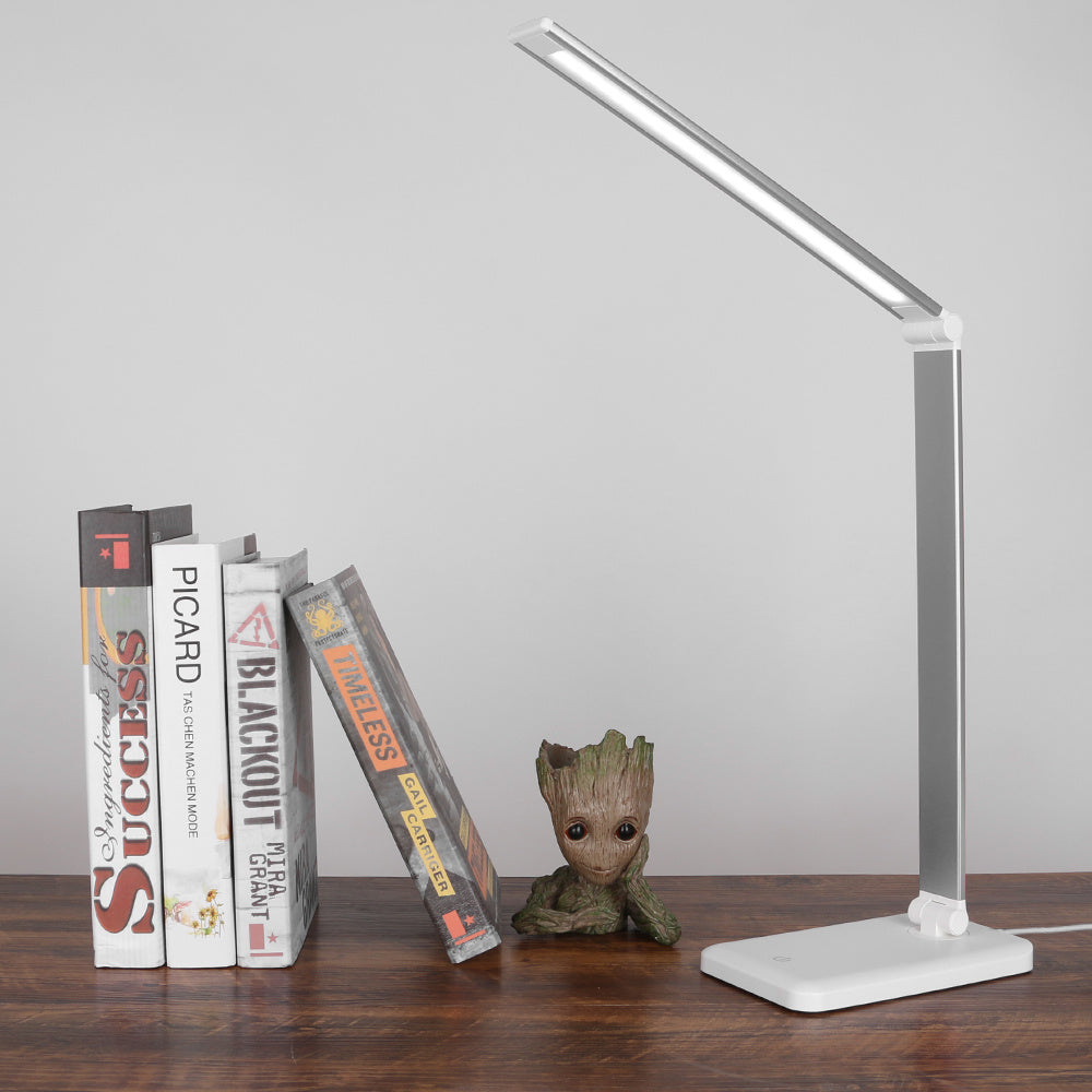 Simple Desk Lamp